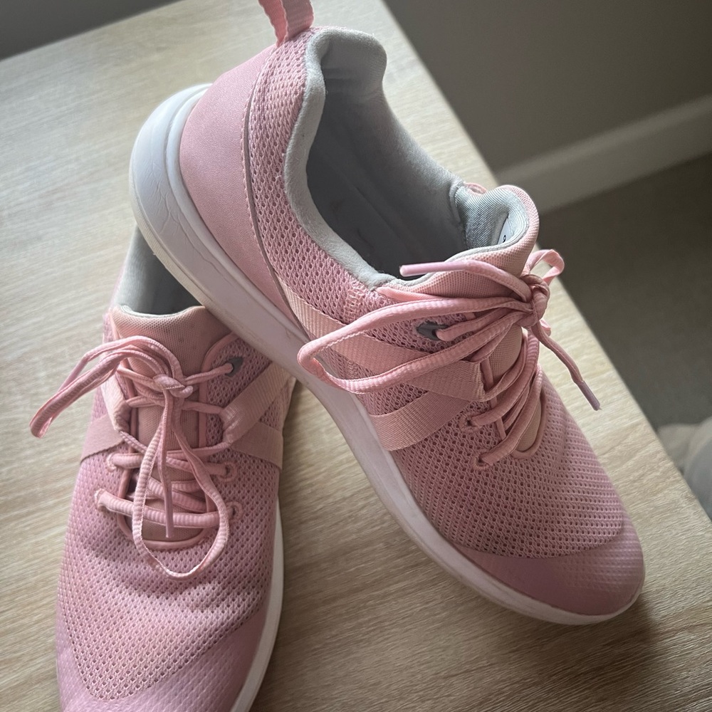 Foot joy golf shoes